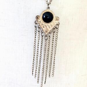 Black Cabochon Gold Tone Chain Tassel Pendant Necklace